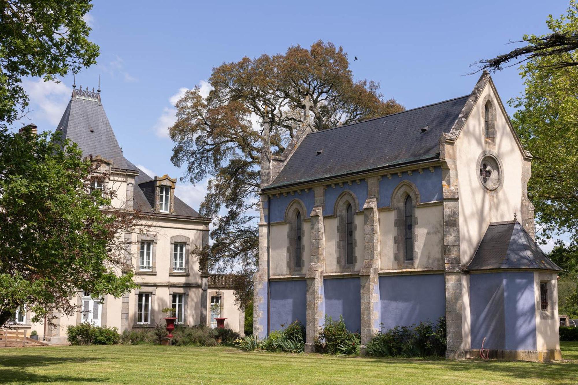 Chateau De La Richerie Beaurepaire  Exterior photo